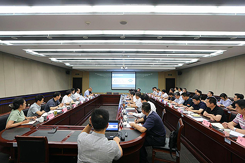 图为专题会现场
