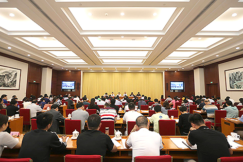 图为残疾儿童康复救助工作推进电视电话会议现场